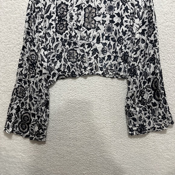 Anthropologie Rohit Kamra Women's L Multicolor Floral Printed Crop Bell Sleeves - Picture 7 of 13
